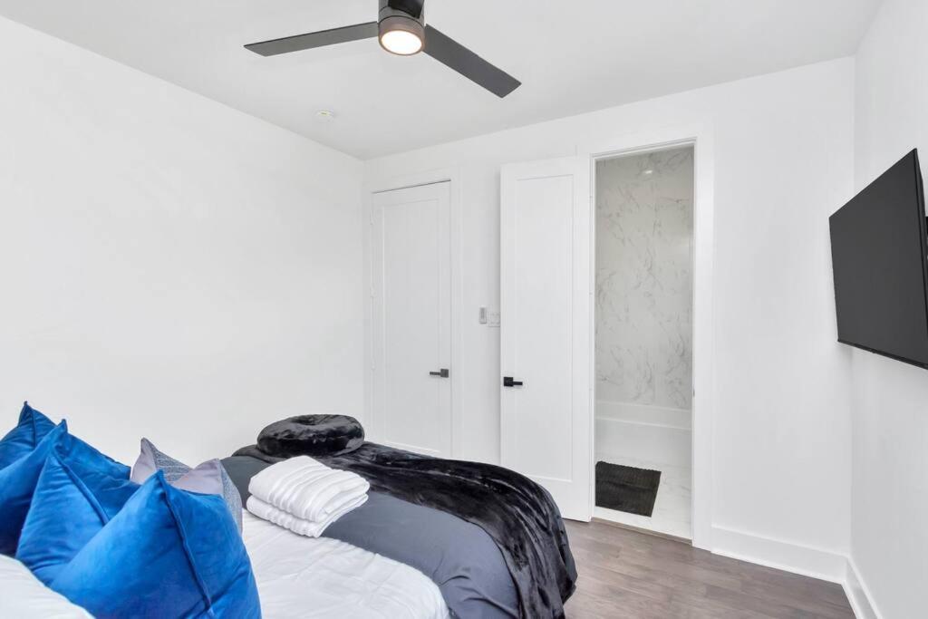 The Suite Spot! Downtown Skyline Views! Sleeps 12 Houston Exterior photo