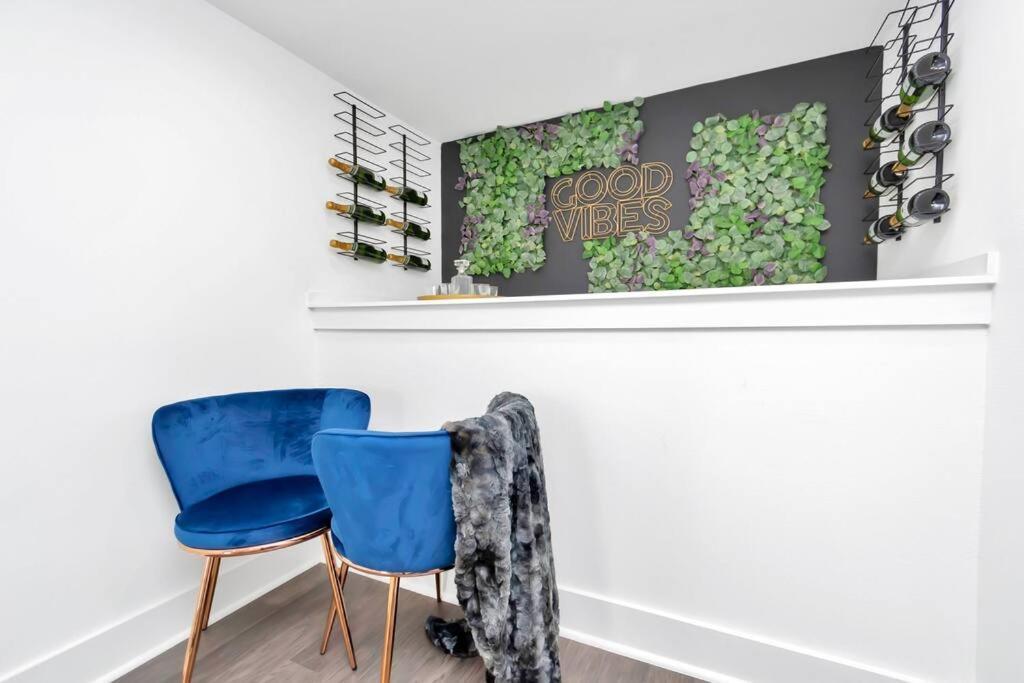 The Suite Spot! Downtown Skyline Views! Sleeps 12 Houston Exterior photo